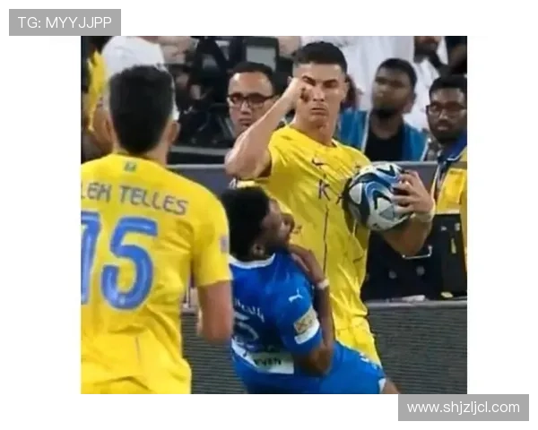 C罗因肘击被红牌罚下葡萄牙媒体预测将禁赛三场但FIFA态度不同