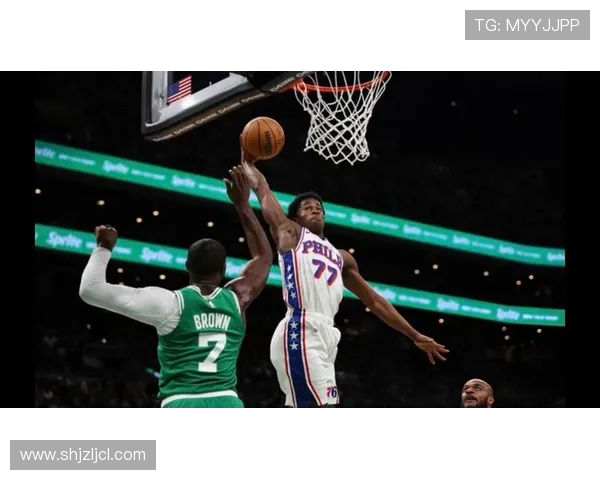 埃奇库姆高空起飞挑战米切罗虽未成功却成功造成犯规